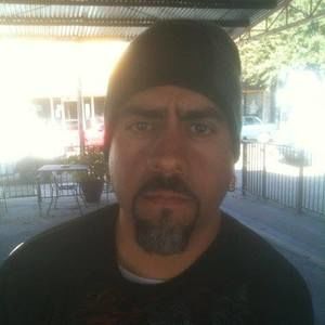 Meet your Posher, Julio